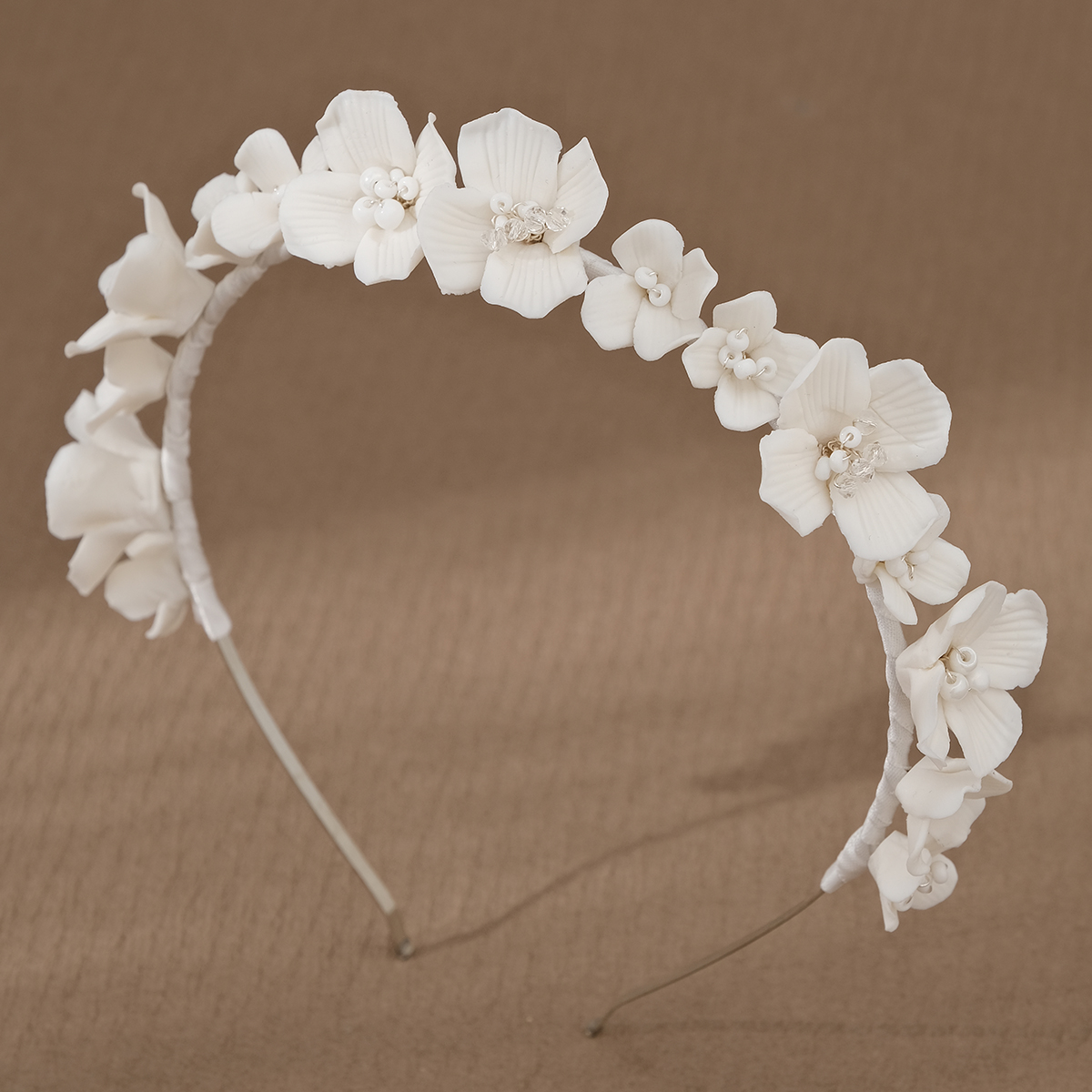 Efily Bride White Flower Hair  - Wedding Arch Flower incelemesi ve fiyatı